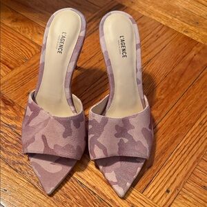 L'AGENCE Mauve Camo Pointed-Toe Slide Mules